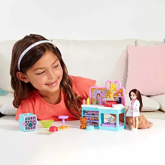 Barbie Chelsea Meslekleri Öğreniyor Veteriner Oyun Seti - 5