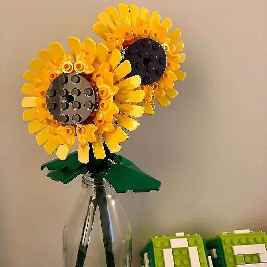 Lego Ay Çiçeği 40524 - 2