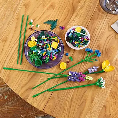 Lego Icons Kır Çiçekleri Buketi 10313 - 13